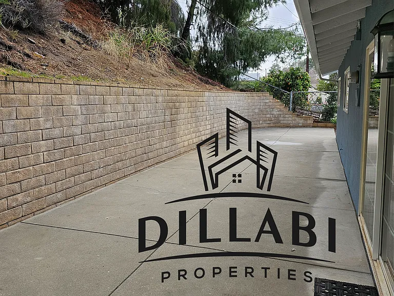 27350 Denoya Dr — Photo 16