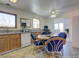 7644 Snow View Dr, Anchorage, AK 99507