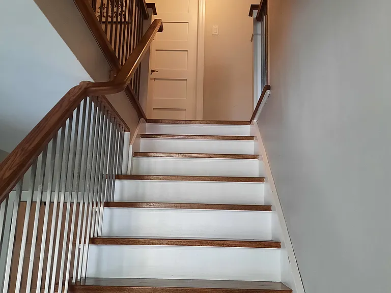 62 Eugenia St — Photo 20