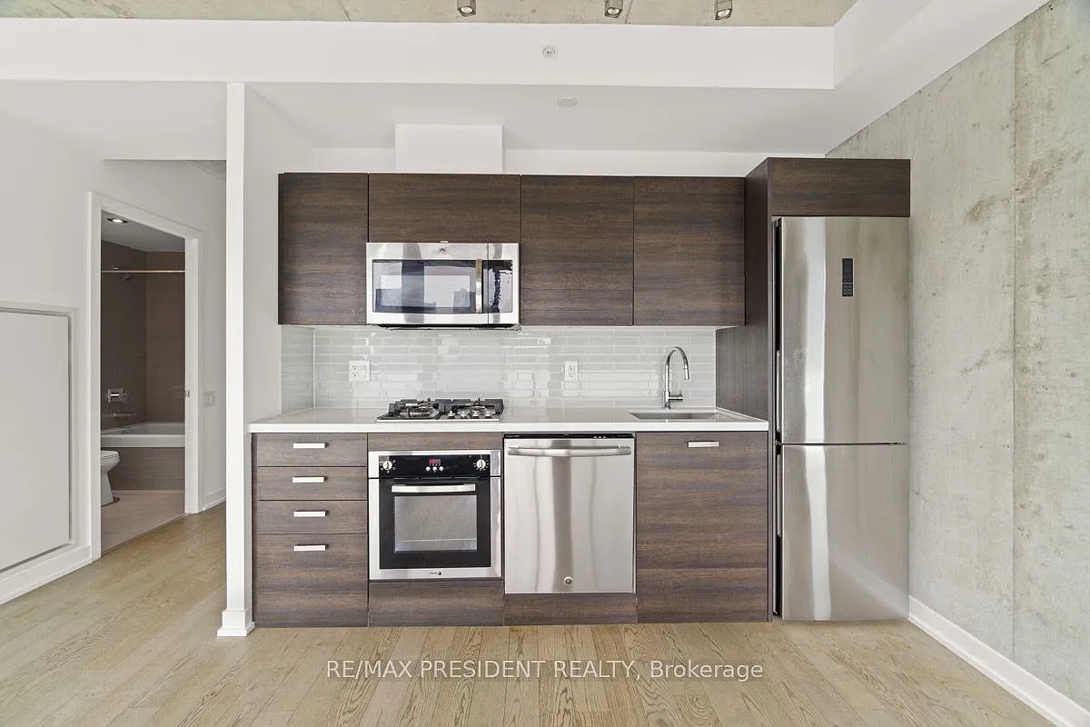 11 Charlotte St — Photo 4
