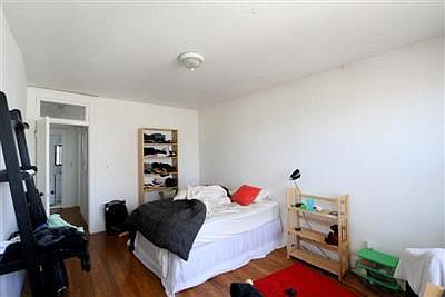 5th image of 339 Harvard St #11