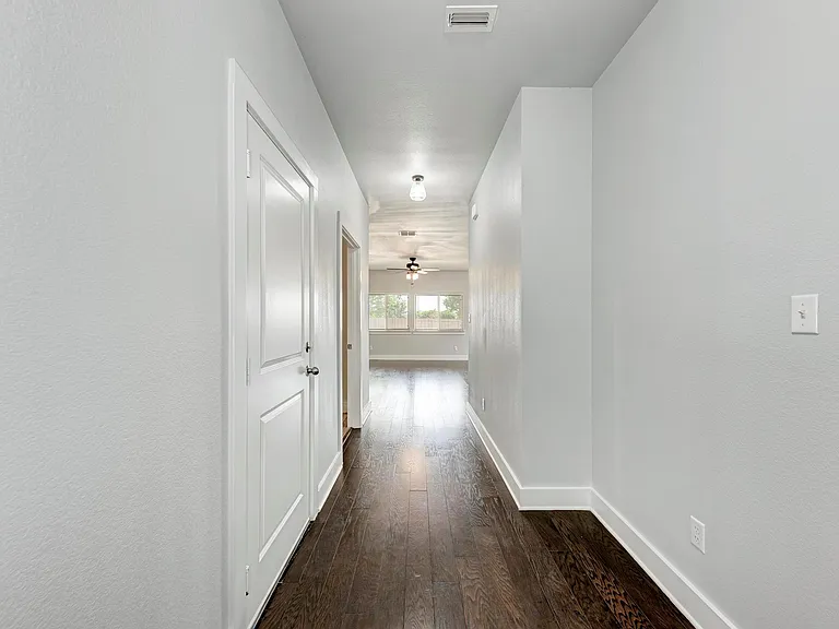 189 Tailwind Dr — Photo 10