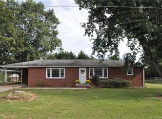 421 McSwain Rd, Forest City, NC 28043