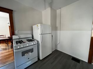 35 Kingston St #2, Somerville, MA 02144