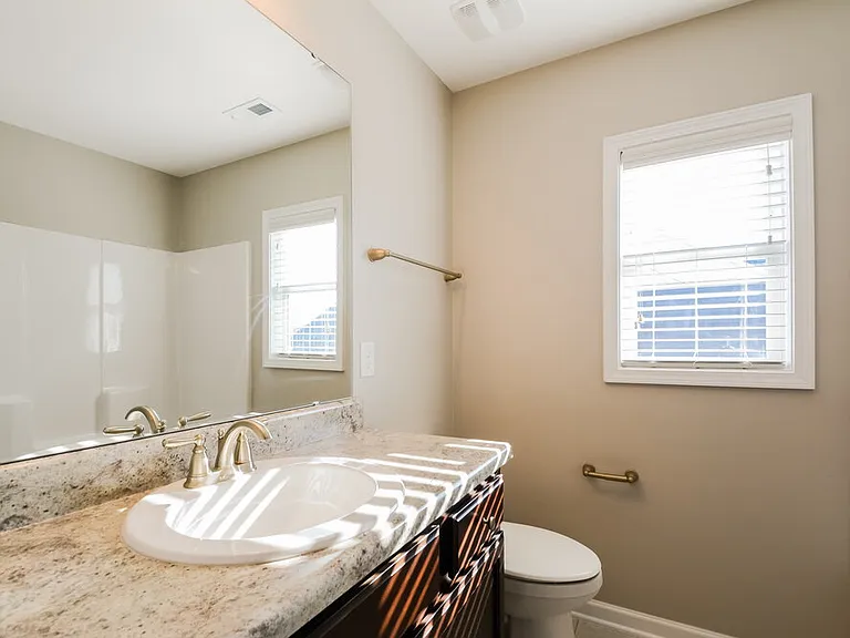 138 Sunfish St — Photo 16