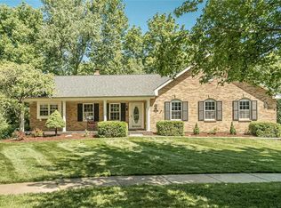 14807 Lupine Ct, Chesterfield, MO 63017