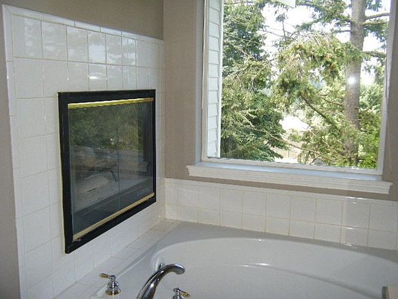 5th image of 4133 156th St SW #12