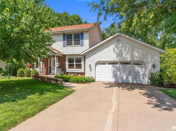 1750 Prairie Vista Cir, Bettendorf, IA 52722