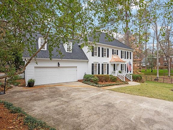 2nd image of 6128 Chowning Ct