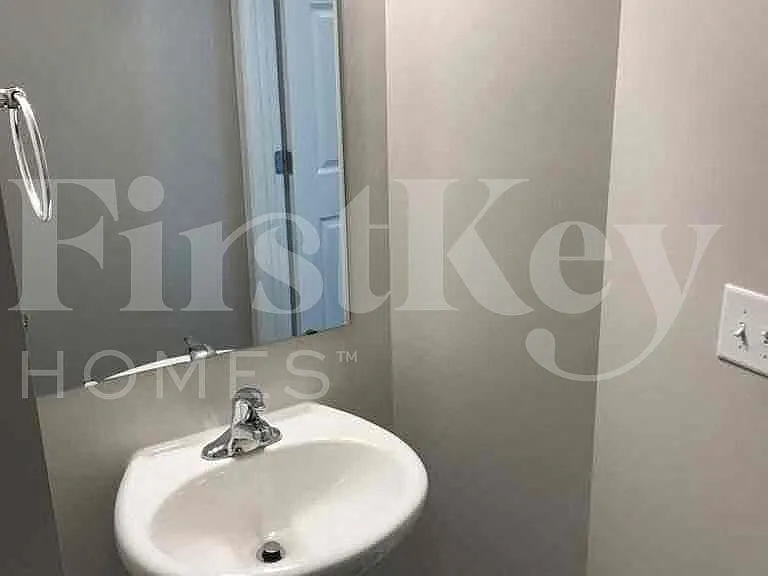 4908 Wilcrest Ct — Photo 6