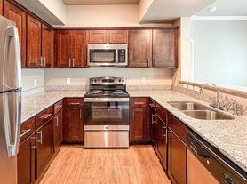 Willow Creek Apartments