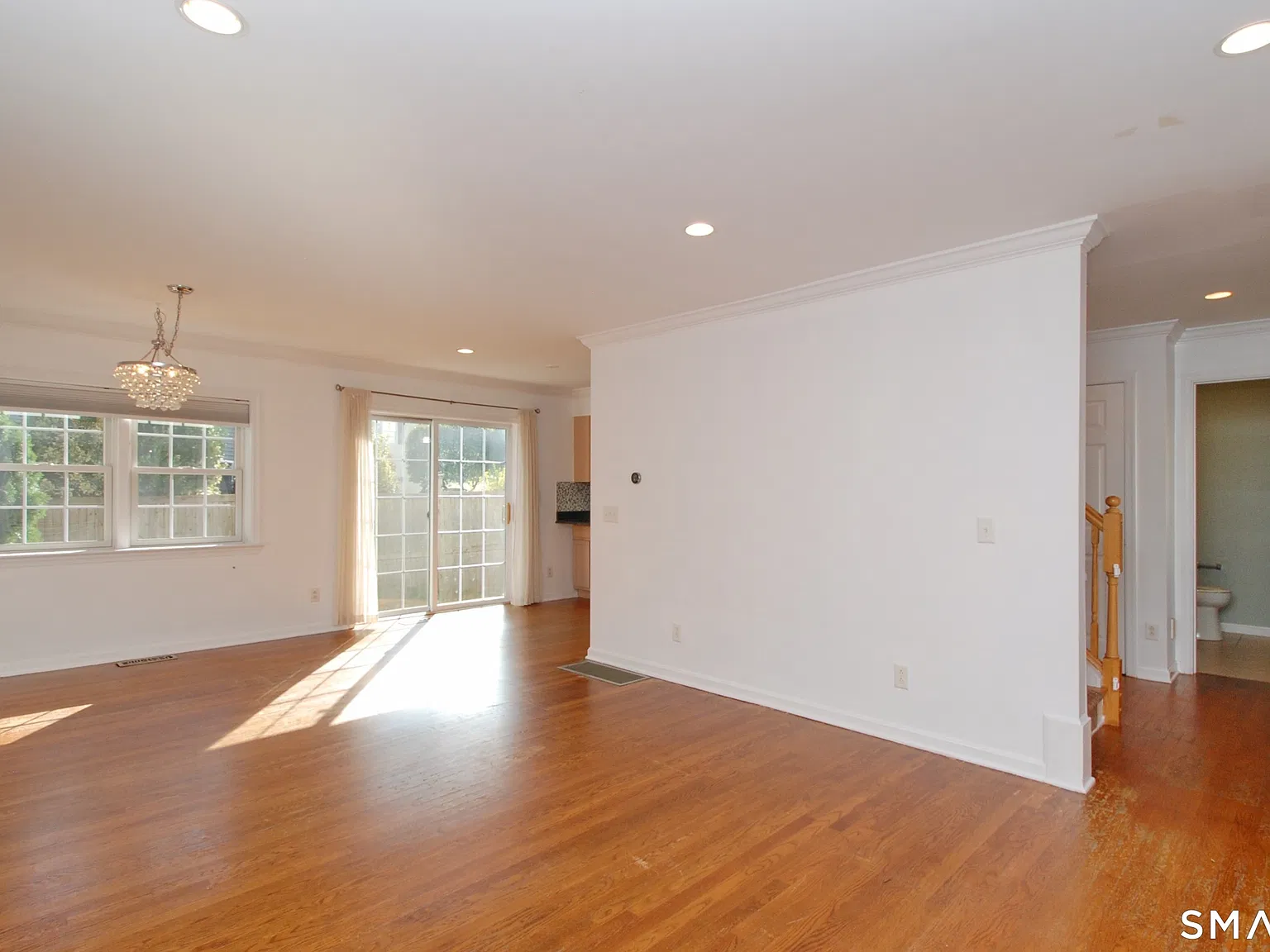 Barron Court — Photo 2