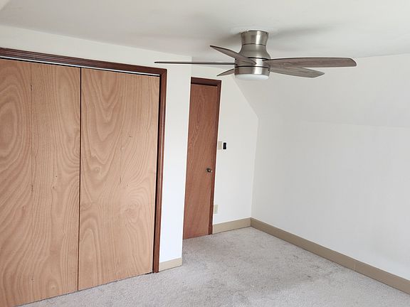 4th image of 274 Sweeney St #2