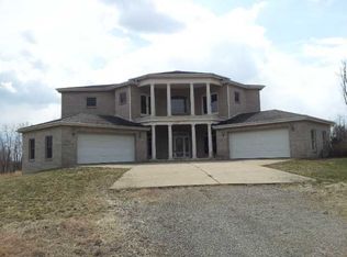 117 Horseshoe Dr, Freeport, PA 16229