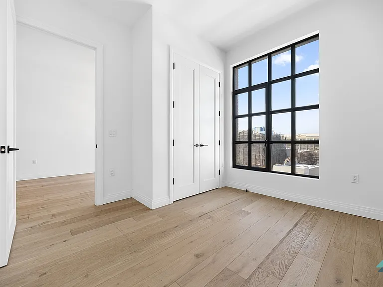 875 4th Ave #706 — Photo 9