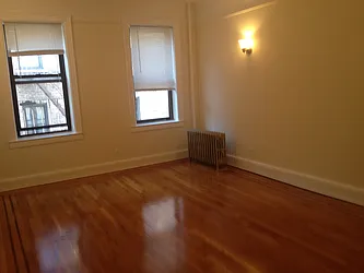 Rented by Metroline Realty