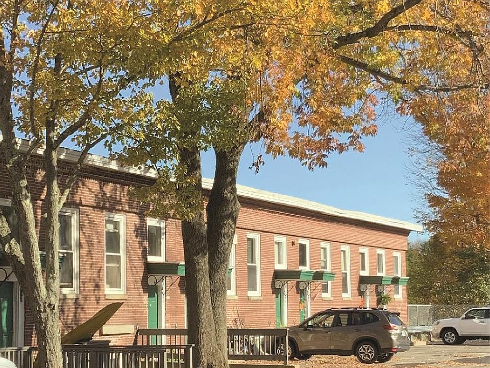 1st image of 79 Front St #101