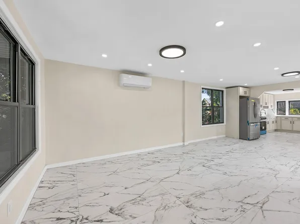 53 South Avenue image 7 of 22