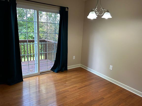 4th image of 617 Hazel St APT 105
