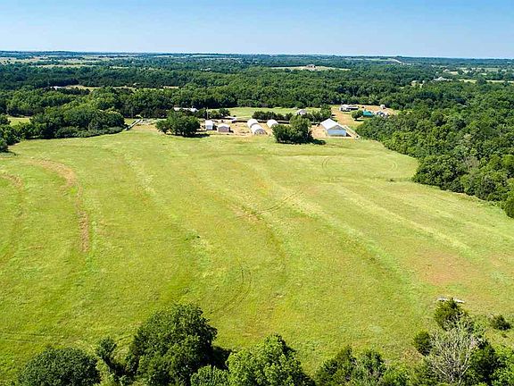 5th image of 4105 E Burris Rd