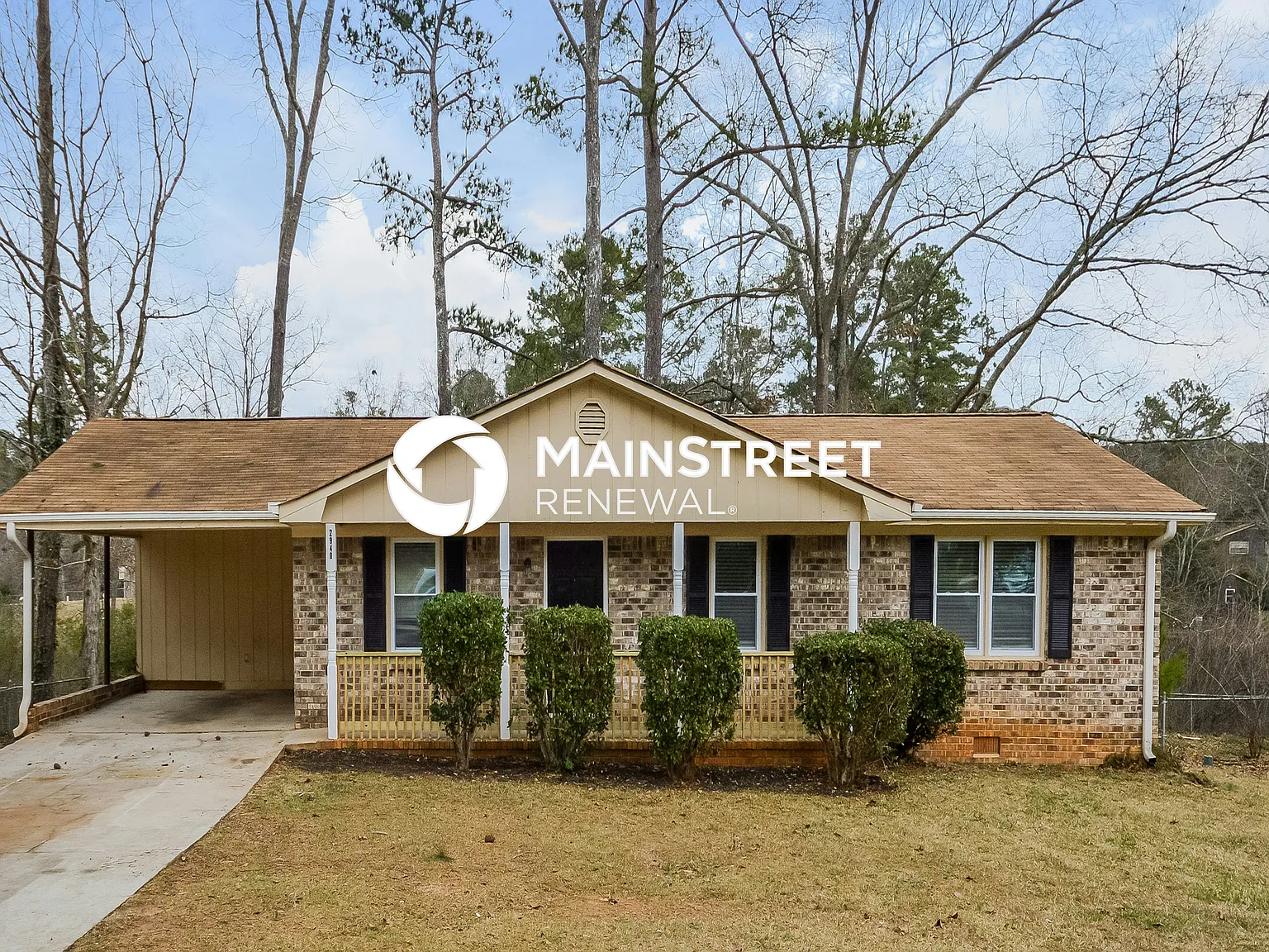 2940 Landmark Dr SE — Photo 1