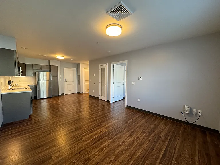 The Ridge at Eastern Trails Apartments — Photo 23