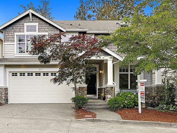 2nd image of 2071 29th Ln NE