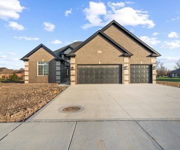 8477 Cobblestone Dr, Newport, MI, 48166