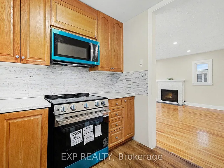 55 Spring St #A — Photo 9