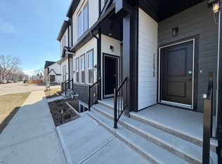 1107 5th St NE #1107B, Calgary, AB T2G0Y8