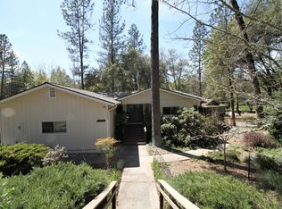 11366 Bobcat Ct, Penn Valley, CA 95946