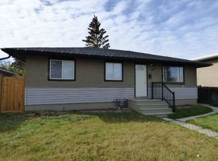 1823 42nd St SE, Calgary, AB T2B1G1