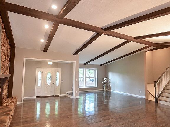 Vaulted cieling