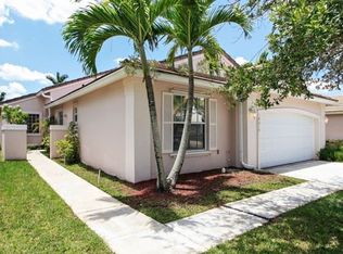 17875 NW 21st St, Pembroke Pines, FL 33029
