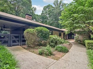 1465 Northwold Dr, Sandy springs, GA 30350