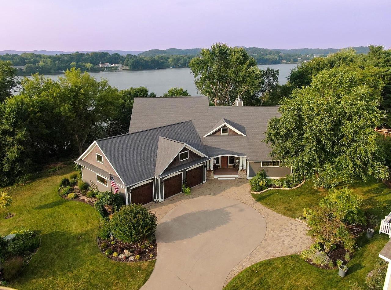 829 Saddlewood COURT, West Salem, WI 54669 Zillow