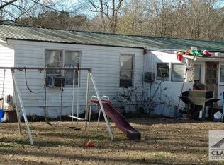 233 Amberly Dr, Hull, GA 30646