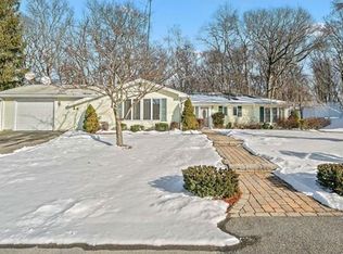 46 Richard Rd, Braintree, MA 02184