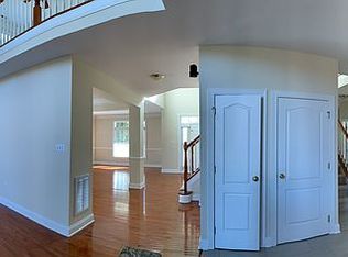 9504 Misty Creek Ln, Raleigh, NC 27617