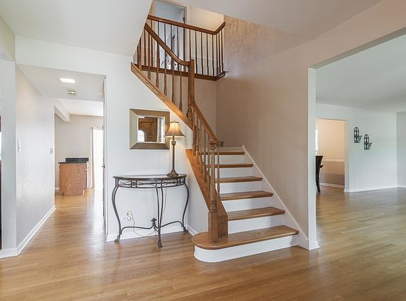 2nd image of 1814 S Highland Ave