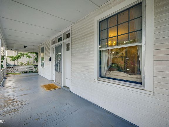 4th image of 539 Edmond St