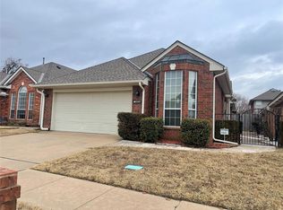 3813 Tudor Cir, Norman, OK 73072