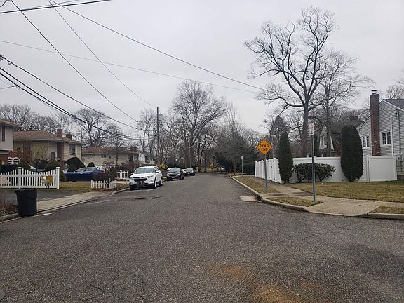 5th image of 523 Cedar St
