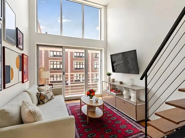 335 Warren St APT 401, Brooklyn, NY 11201