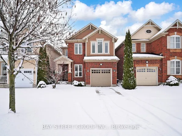 216 Emick Dr, Hamilton, ON L9K 0E1