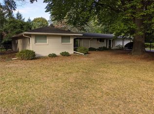 656 Penfield Rd, Rochester, NY 14625