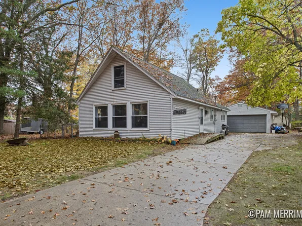 10567 Sleepy Hollow Ln, Mecosta, MI 49332
