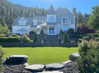 2222 Valley View Dr, Glenbrook, NV 89411