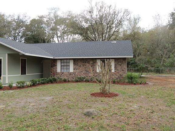 2nd image of 3760 Arrowhead Dr