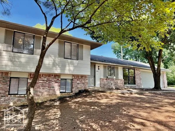 1507 Dupwe Dr, Jonesboro, AR 72401